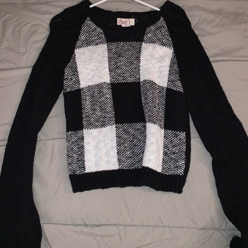 Light checkered sweater